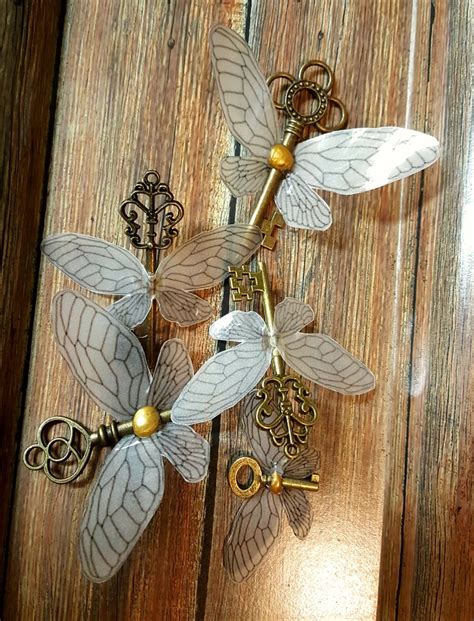 Winged Keys Harry Potter inspired flying keys parties | Etsy