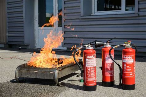 How To Refill Fire Extinguisher Pdf : How To Refill A Fire Extinguisher ...