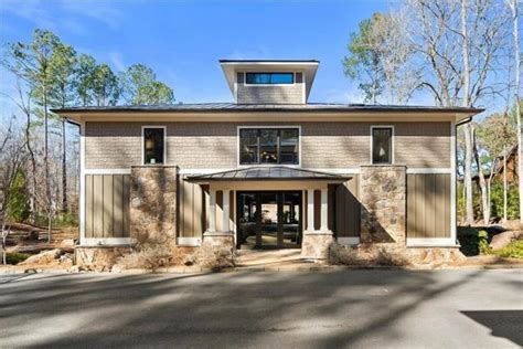 This $3.25M Home in Greensboro, GA is Truly a Vacation Experience of ...