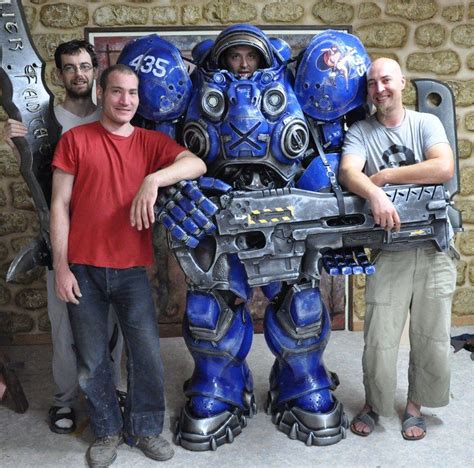 Starcraft: Terran Marine #cosplay | Amazing cosplay, Best cosplay, Cosplay