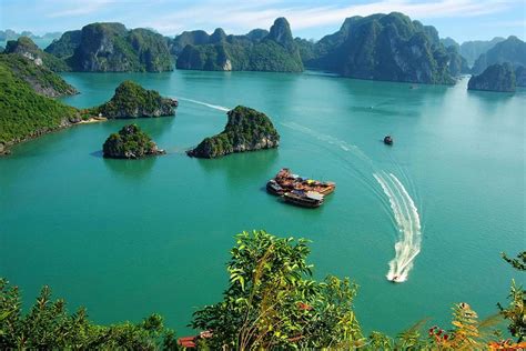 ⇨ Qué ver y hacer en la Bahía de Halong 2024 | Mundo-Nomada.com