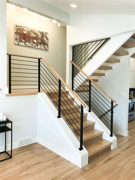 Looking for custom Urban Modern residential horizontal bar railing? | Signature Metal Works ...