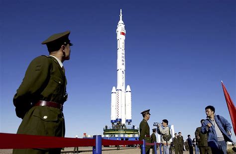 China’s Moon Base and Secret Spacecraft Heat Up The New Space Race | Observer