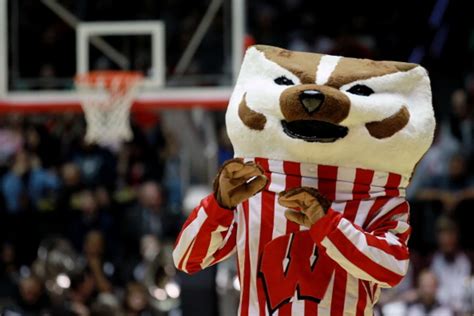 Big 10 Mascots Do “Call Me Maybe” by Carly Rae [VIDEO]