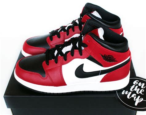 Nike Air Jordan 1 Retro Mid Chicago Toe Red White Black GS UK 3 4 5 US New | eBay