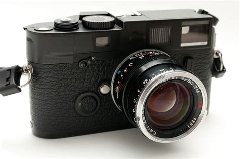 Leica M6 TTL Review: The Best Film Camera They Ever Made - GearOpen.com