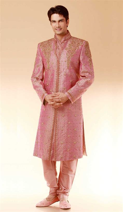 Traditional Indian Clothing For Men | Indian outfits, Traditional indian outfits, Trendy ...