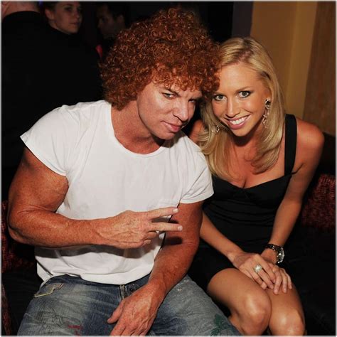 Carrot Top Net Worth | Girlfriend & Gay? - Famous People Today