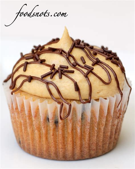 Peanut Butter Cupcake