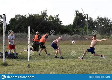 Special forces training editorial photo. Image of soldiers - 202456386