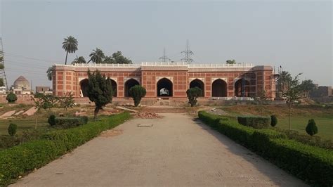 Maqbara Noor Jahan Tomb Lahore - Ghar 47