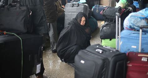 Egypt opens Rafah crossing allows passengers to enter Gaza