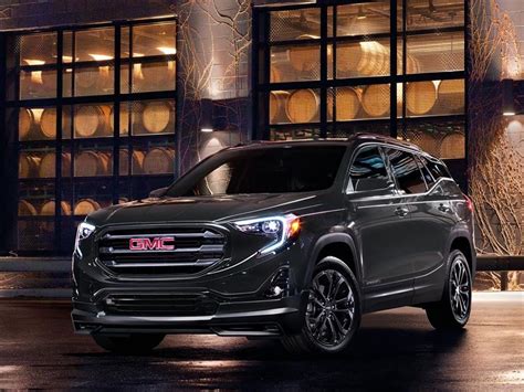 GMC Terrain Black Edition, la elegancia de la noche