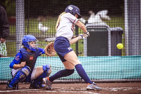 A merced de Abolladura escarcha beisbol historia y reglas Perenne ...