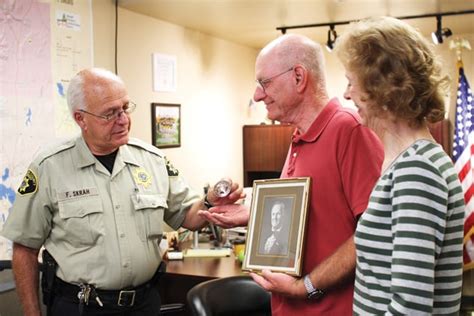 Klamath County sheriff’s badge | Local News | heraldandnews.com