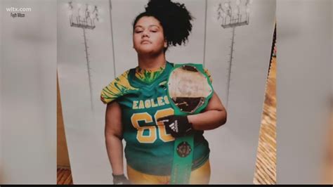 Hopkins Middle School girl makes history on football team | wltx.com