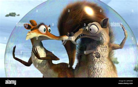 SCRATTE, SCRAT, ICE AGE: DAWN OF THE DINOSAURS, 2009 Stock Photo - Alamy