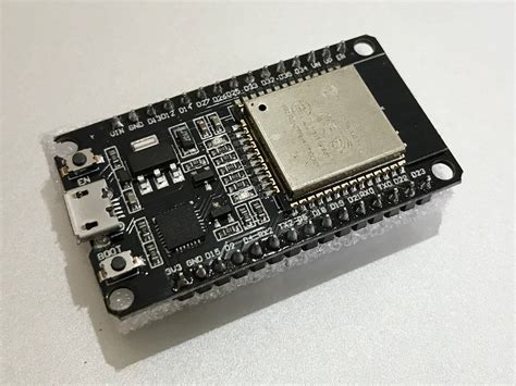 ESP32 Built-in LED Blinking. This is a simple project using ESP32 by ...