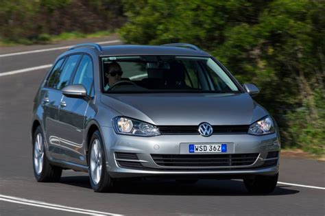 2014 Volkswagen Golf Wagon Review | Practical Motoring