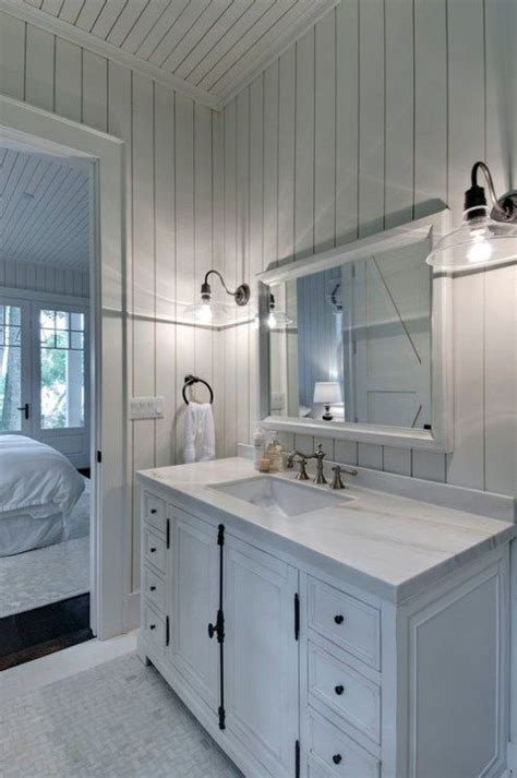 5 Things Your Modern Cottage Bathroom Needs | Modern cottage bathroom ...