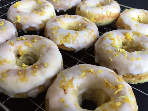 Glazed Lemon Donuts (Vegan) | Susiechef