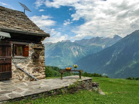 12 Cutest Alpine Huts in Switzerland – Trips To Discover