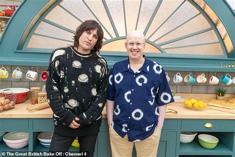 Noel Fielding pens heartfelt 'farewell' to GBBO costar Matt Lucas after the comic quit | Daily ...