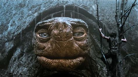 Will The NeverEnding Story Get Another Sequel? | GIANT FREAKIN ROBOT