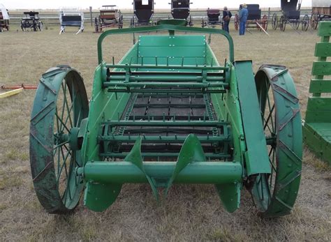 1939 John Deere horse drawn manure spreader, all new fir wood & paint ...