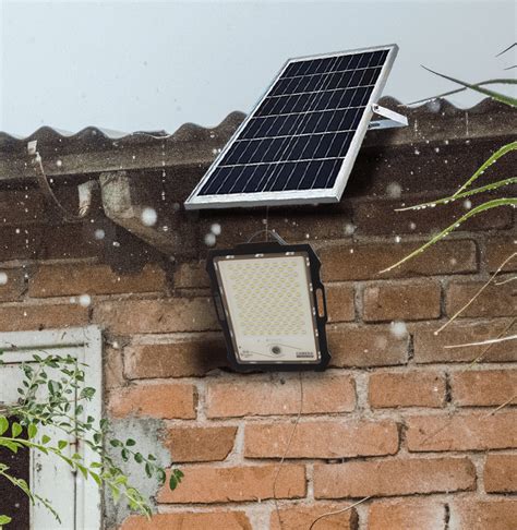 Solar Powered Flood Lights - LUXMAN Solar Lighting Manufacturer