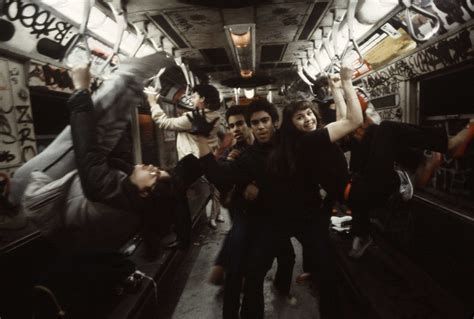 15 Rare Photos of New York's Graffiti-Covered Subway in the 1980s | Time