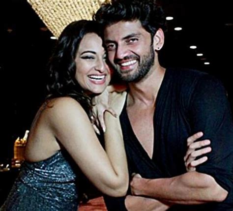 Sonakshi Sinha flaunts diamond ring, poses with mystery man: BIG day ...