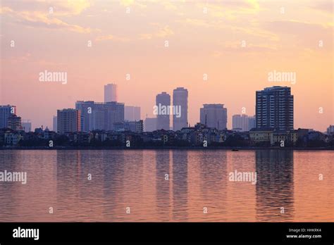 Sunset on west lake (Ho Tay), Hanoi, Vietnam Stock Photo - Alamy