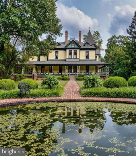 1886 Victorian For Sale In Hague Virginia — Captivating Houses