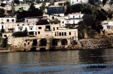 Andiamo Italia: Baiae: Fascinating Ruins of a Roman Resort Near Naples