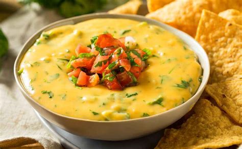 Cómo hacer Salsa de Queso Cheddar - Receta Fácil y Rápida