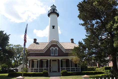 The St. Simons Lighthouse's History - St. Simons Island.com