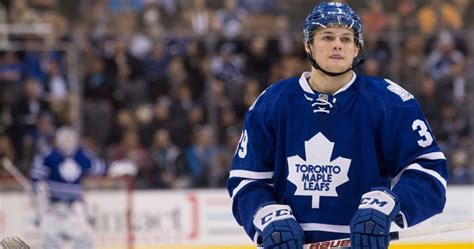 William Nylander Re-Signs With The Toronto Maple Leafs After Months Of Negotiating