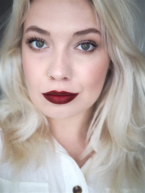Rich Red Lipstick For Blonde Hair: My Top 5 - Black Tulip Beauty