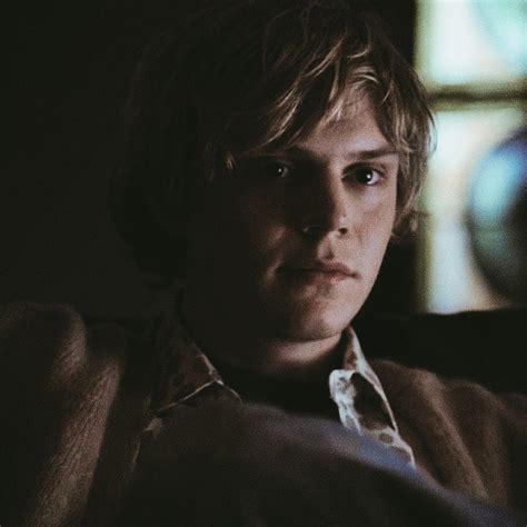 Jeffrey Dahmer, Tate Langdon Aesthetic Icon, Tate And Violet, American Horror Story Seasons ...