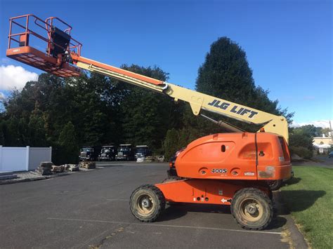 JLG Telescopic Boom Lift Rental CT | 40 Foot Boom Lift For Rent CT