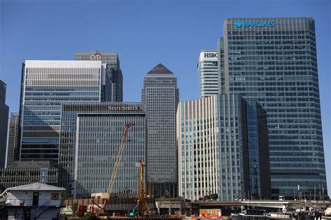 U.K. Plan B Ends: Deutsche Bank, Barclays to Open London Offices to ...