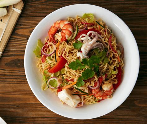 Kelantan Kerabu Seafood Fried Maggi® Noodles | MAGGI® Malaysia