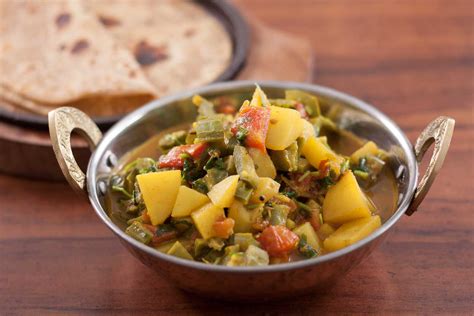 Turai Aloo Ki Sabzi Recipe - Ridge Gourd Potato Curry by Archana's Kitchen