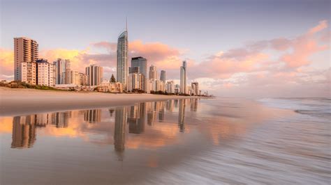 Australia Brisbane Gold Coast Ocean During Sunrise HD Travel Wallpapers | HD Wallpapers | ID #51298