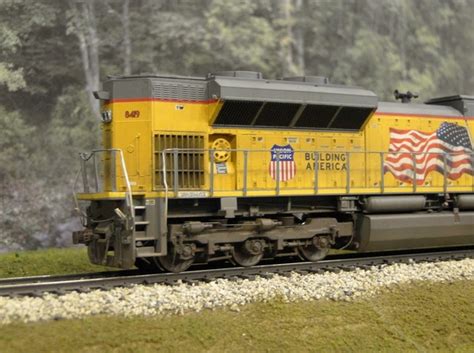 Athearn Genesis Union Pacific SD70ACe UP #8419 - BradleyDCC Custom Models