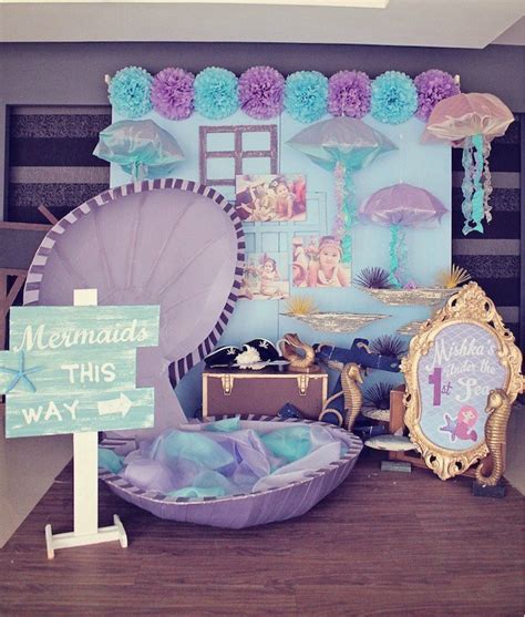 How to Make a DIY Mermaid Photo Booth | Fin Fun Blog