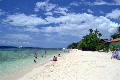 Smart Backpacker: Top Beaches in Visayas (A Review)