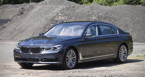 Driven: 2016 BMW 750i xDrive, Technology Meets Luxury • Rides & Drives