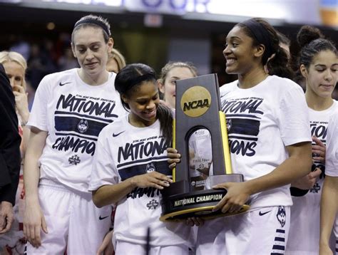 UConn Huskies rout Syracuse to win 4th consecutive NCAA women's basketball championship | Uconn ...